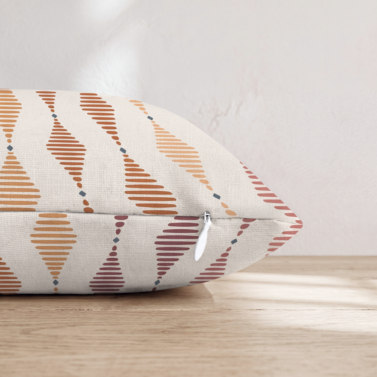 HH616126 HH616126_pillow_edge_zipper.png