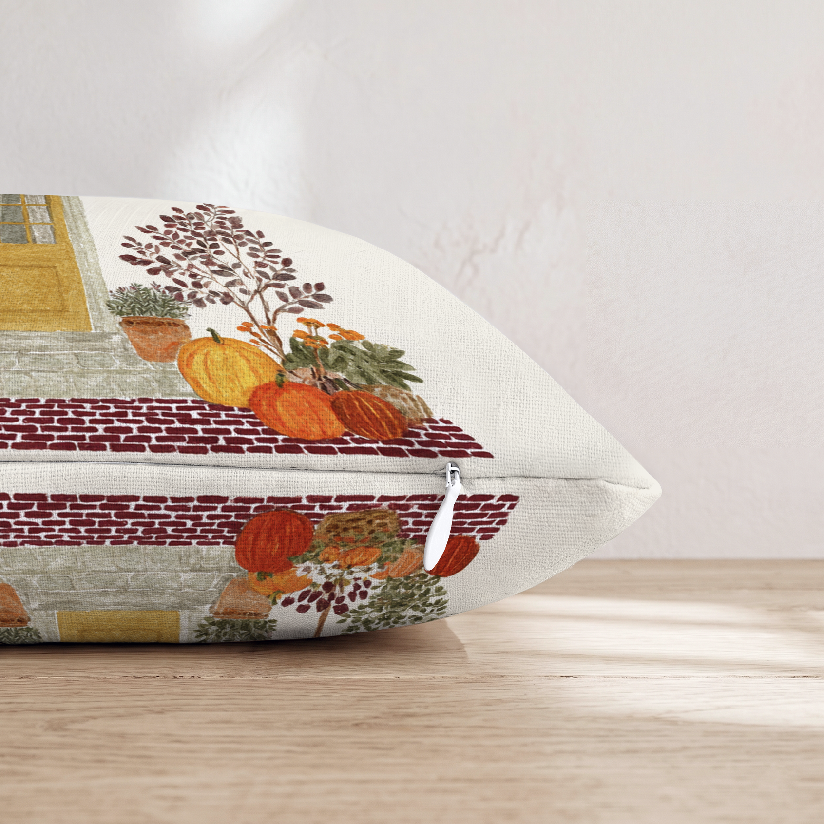 HH622938 HH622938_pillow_edge_zipper.png