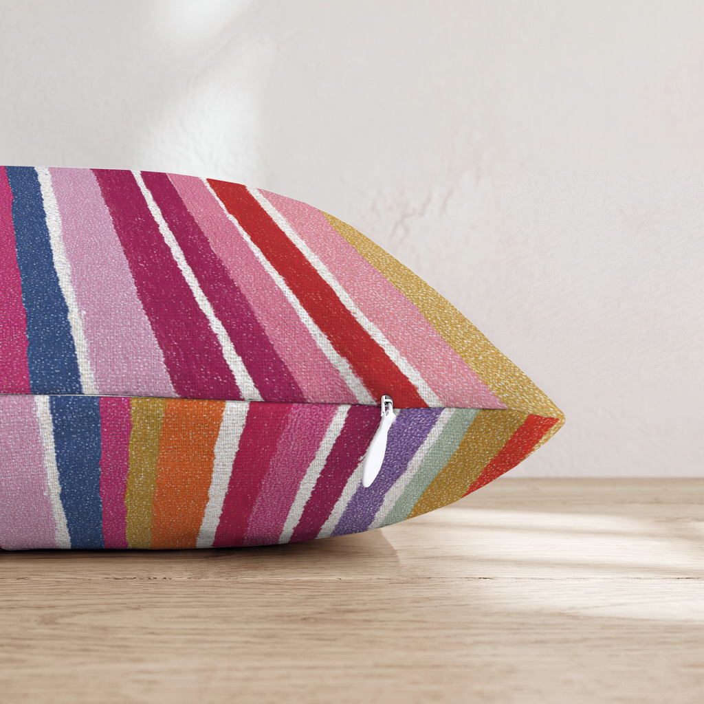 HH624685 HH624685_pillow_edge_zipper.png