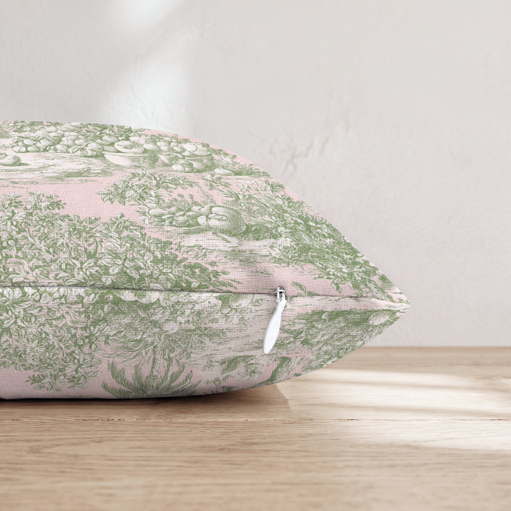 HH625546 HH625546_pillow_edge_zipper.png