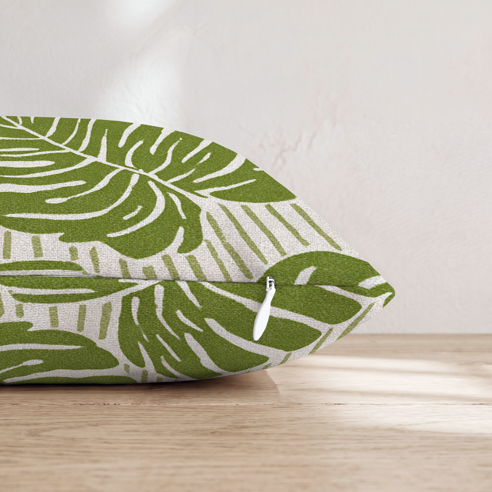 HH633271 HH633271_pillow_edge_zipper.png