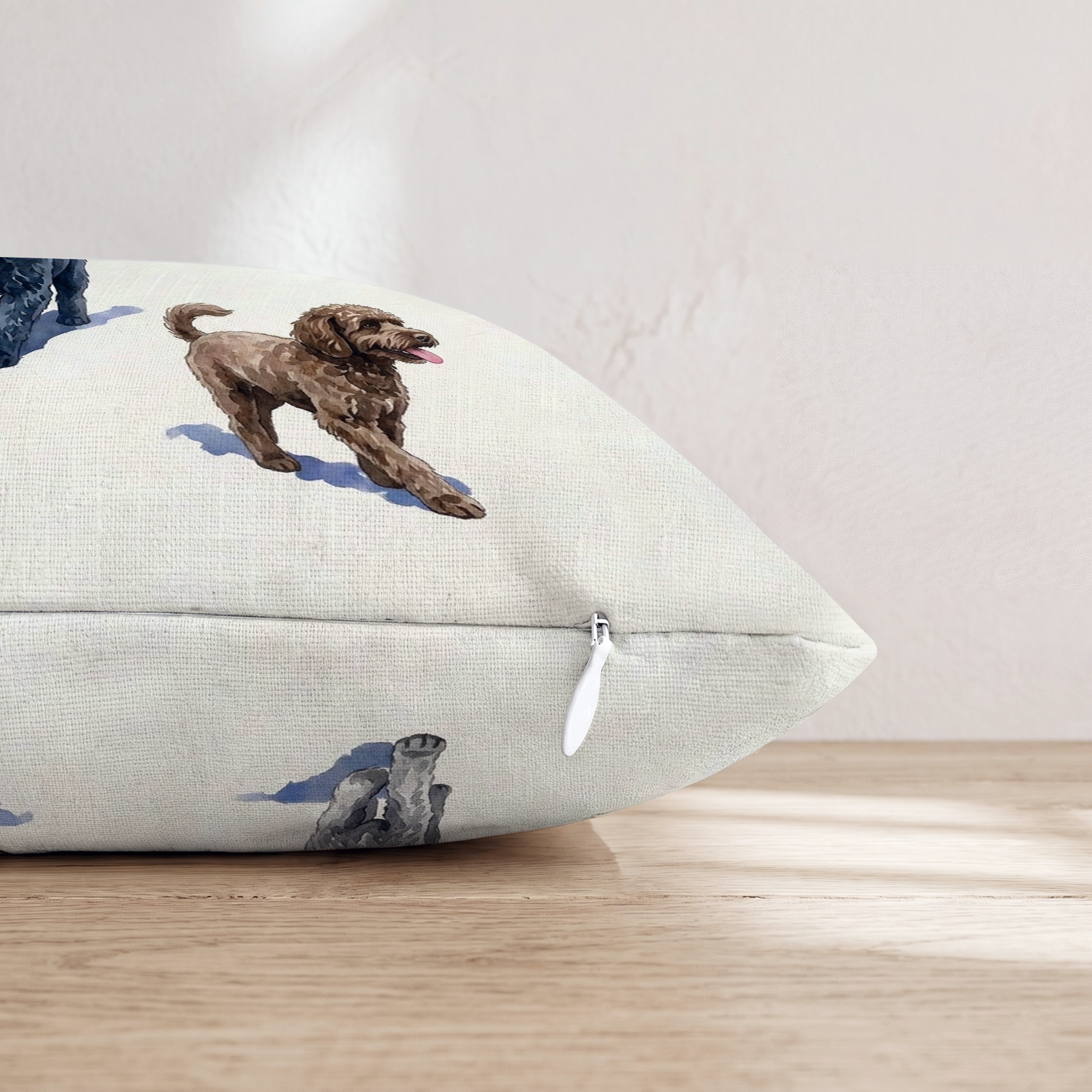 HH641476 HH641476_pillow_edge_zipper.png