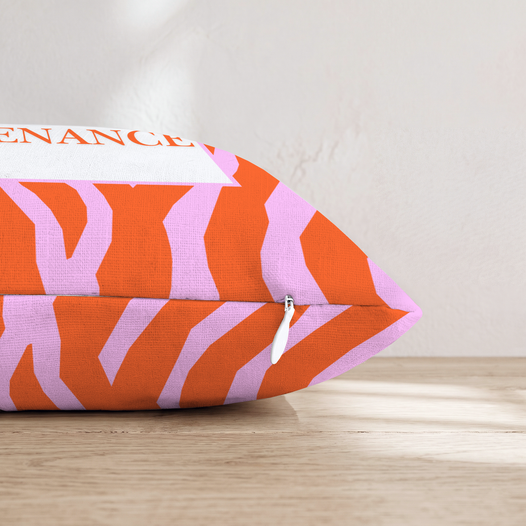 HH642391 HH642391_pillow_edge_zipper.png