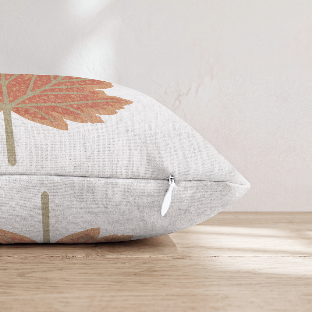 HH642743 HH642743_pillow_edge_zipper.png