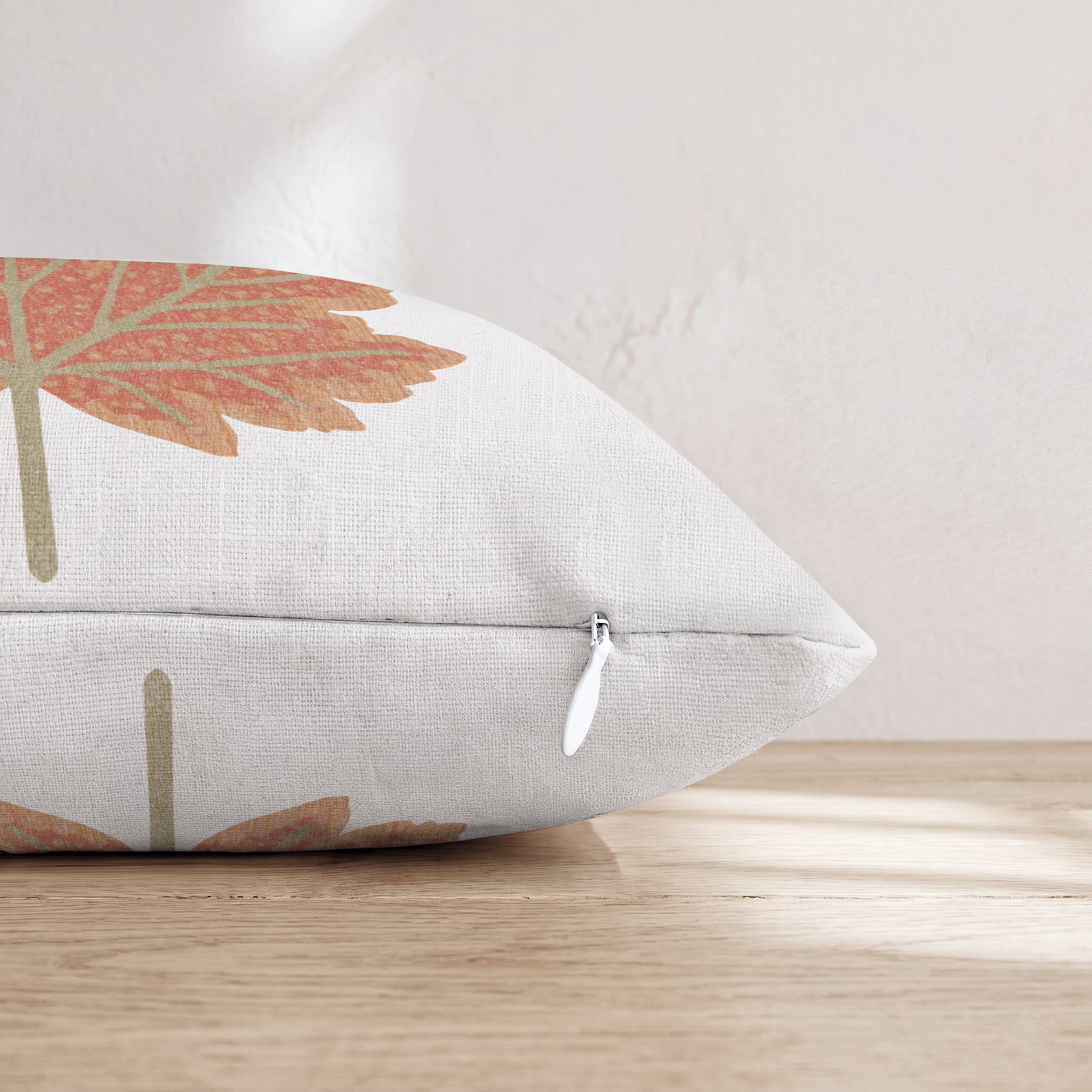 HH642743 HH642743_pillow_edge_zipper.png