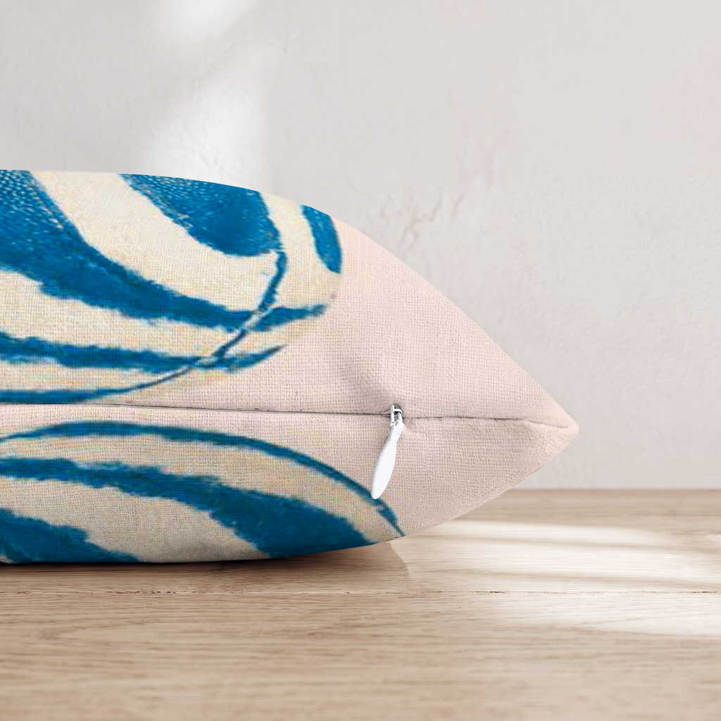 HH648837 HH648837_pillow_edge_zipper.png