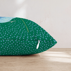 HH649345 HH649345_pillow_edge_zipper.png