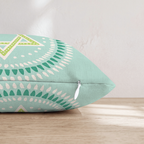 HH651515 HH651515_pillow_edge_zipper.png