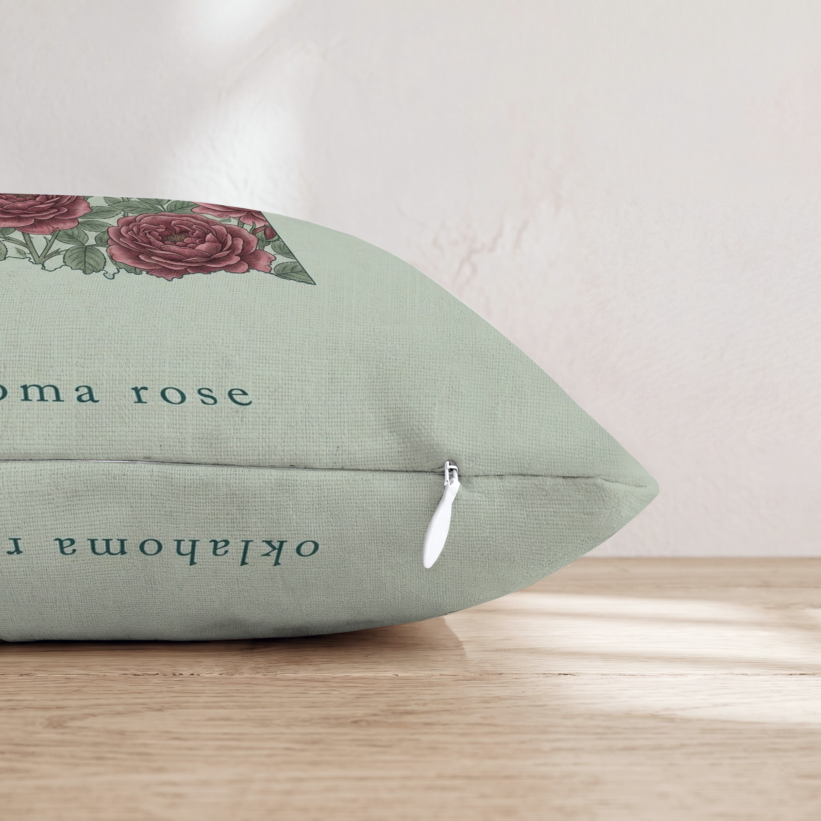 HH656945 HH656945_pillow_edge_zipper.png