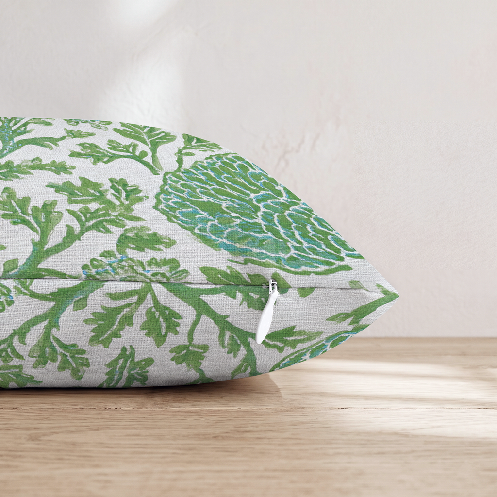 HH657443 HH657443_pillow_edge_zipper.png