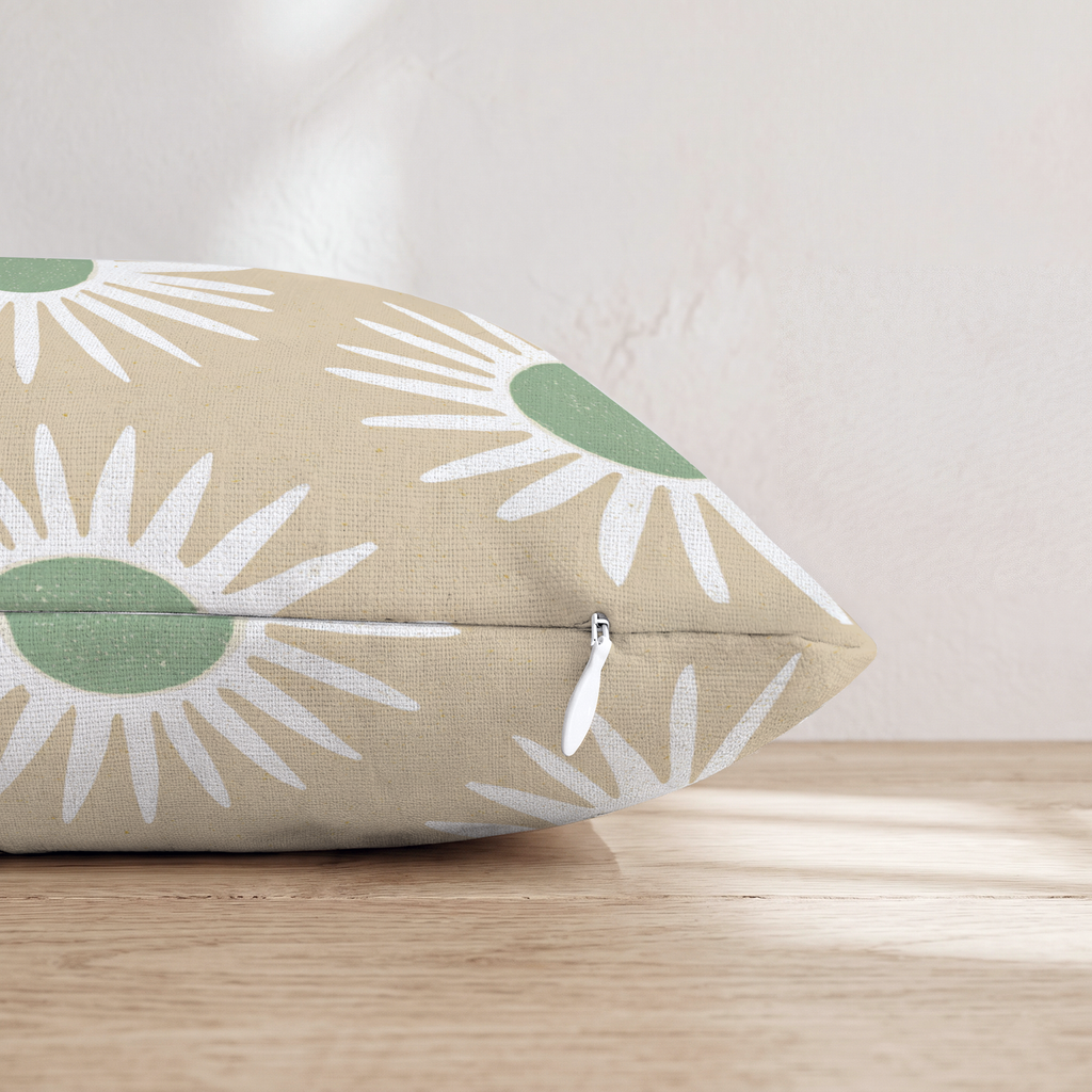 HH657526 HH657526_pillow_edge_zipper.png
