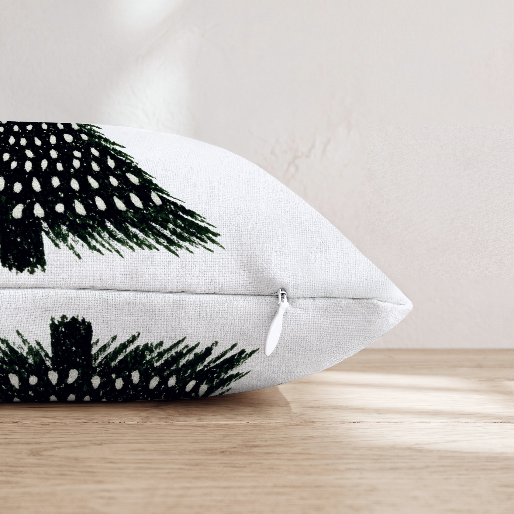 HH670437 HH670437_pillow_edge_zipper.png