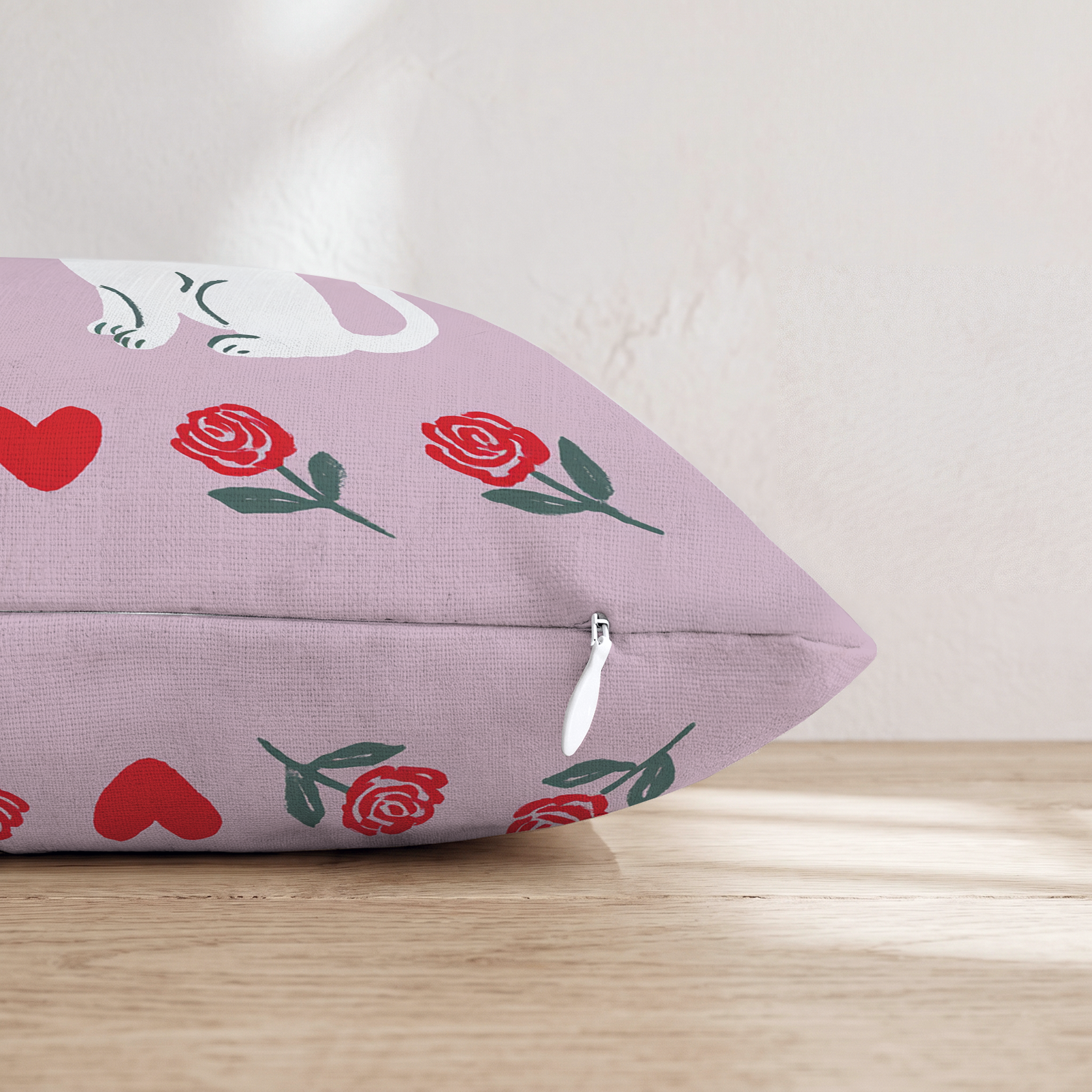 HH672019 HH672019_pillow_edge_zipper.png