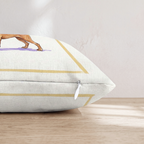 HH676672 HH676672_pillow_edge_zipper.png