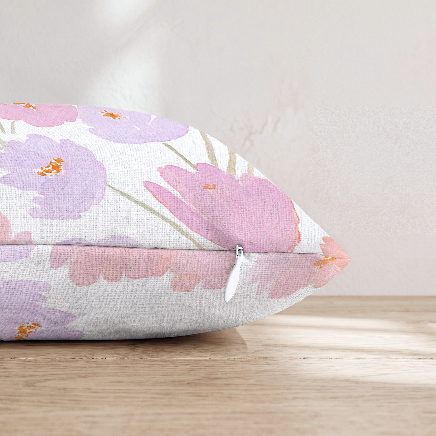 HH680223 HH680223_pillow_edge_zipper.png