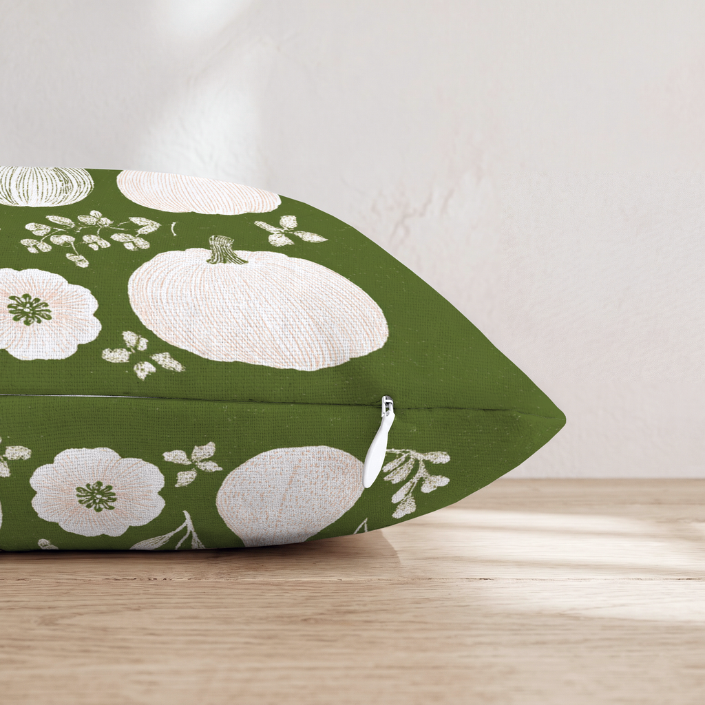 HH687257 HH687257_pillow_edge_zipper.png