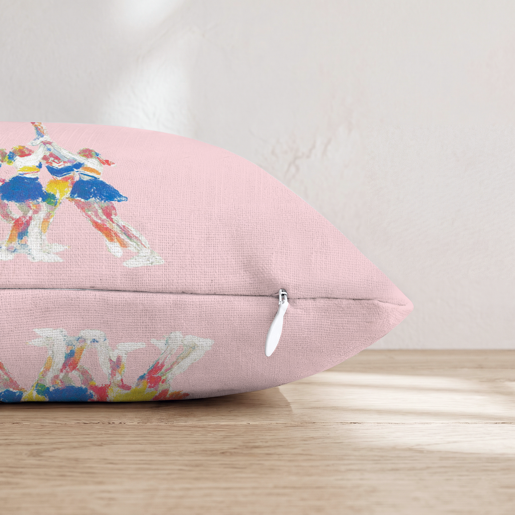 HH691089 HH691089_pillow_edge_zipper.png