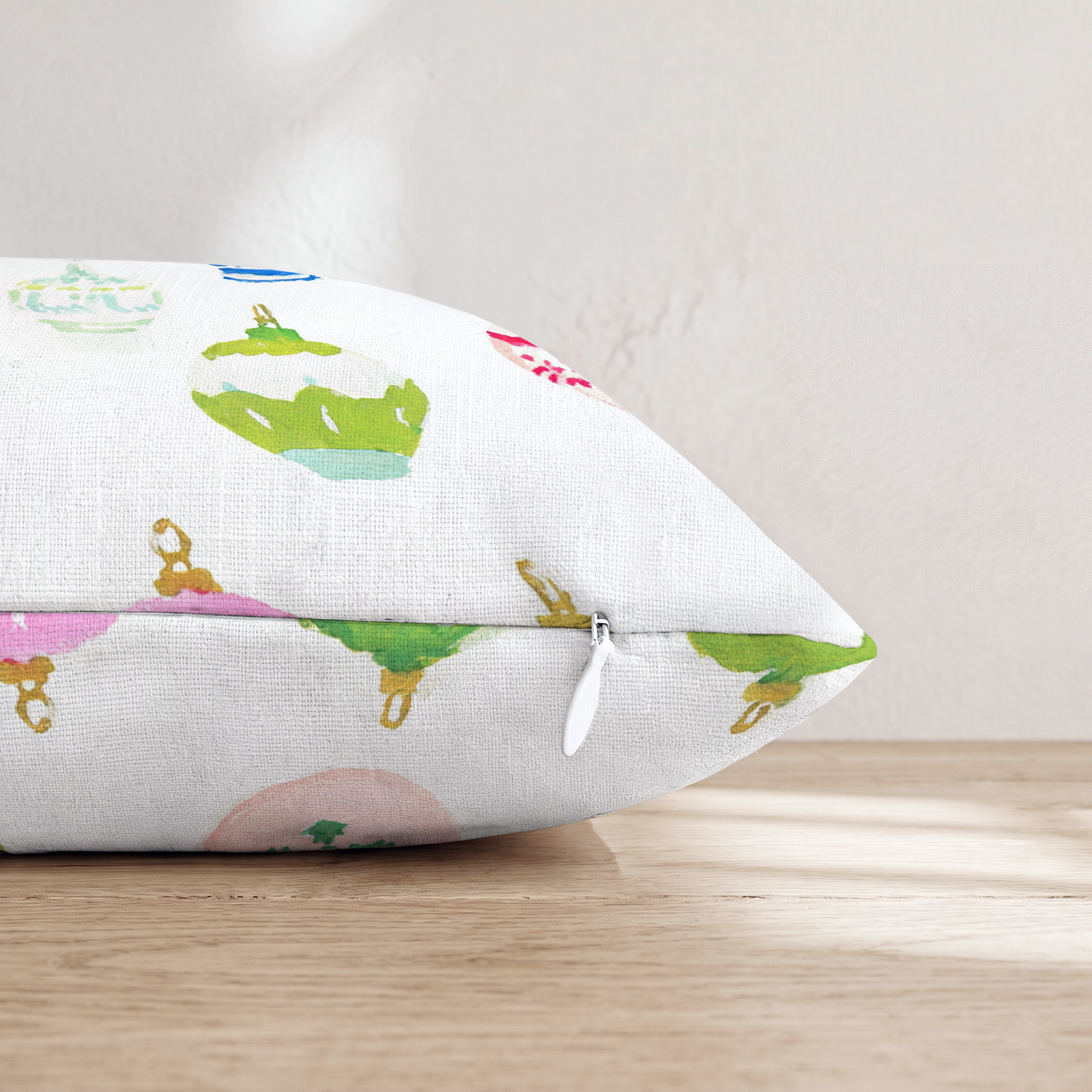 HH694185 HH694185_pillow_edge_zipper.png