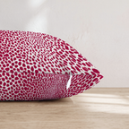 HH694917 HH694917_pillow_edge_zipper.png
