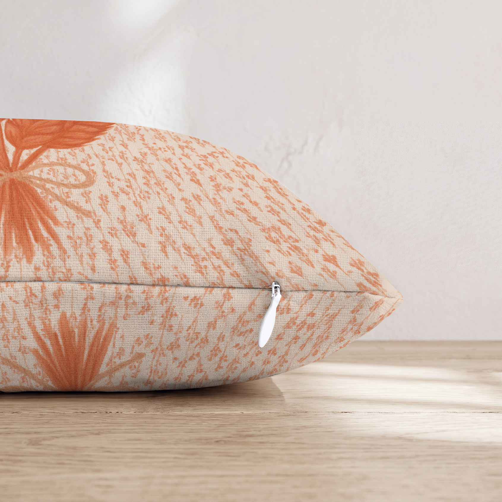 HH696636 HH696636_pillow_edge_zipper.png