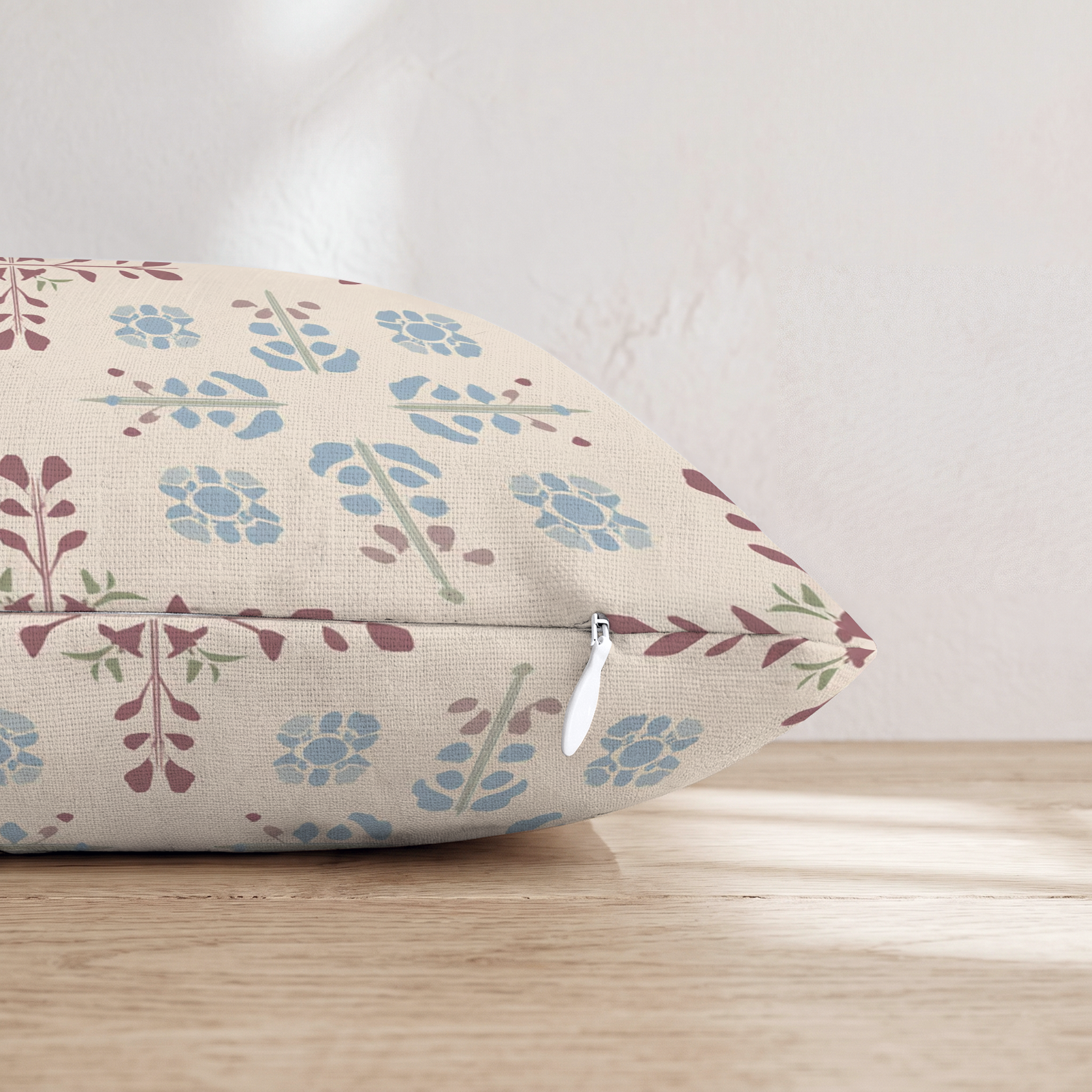 HH697435 HH697435_pillow_edge_zipper.png