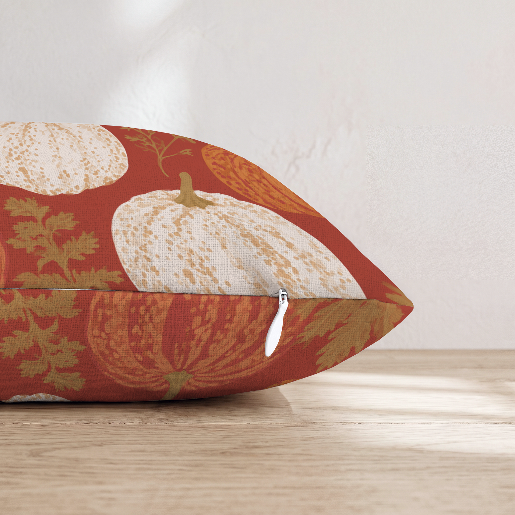 HH705227 HH705227_pillow_edge_zipper.png