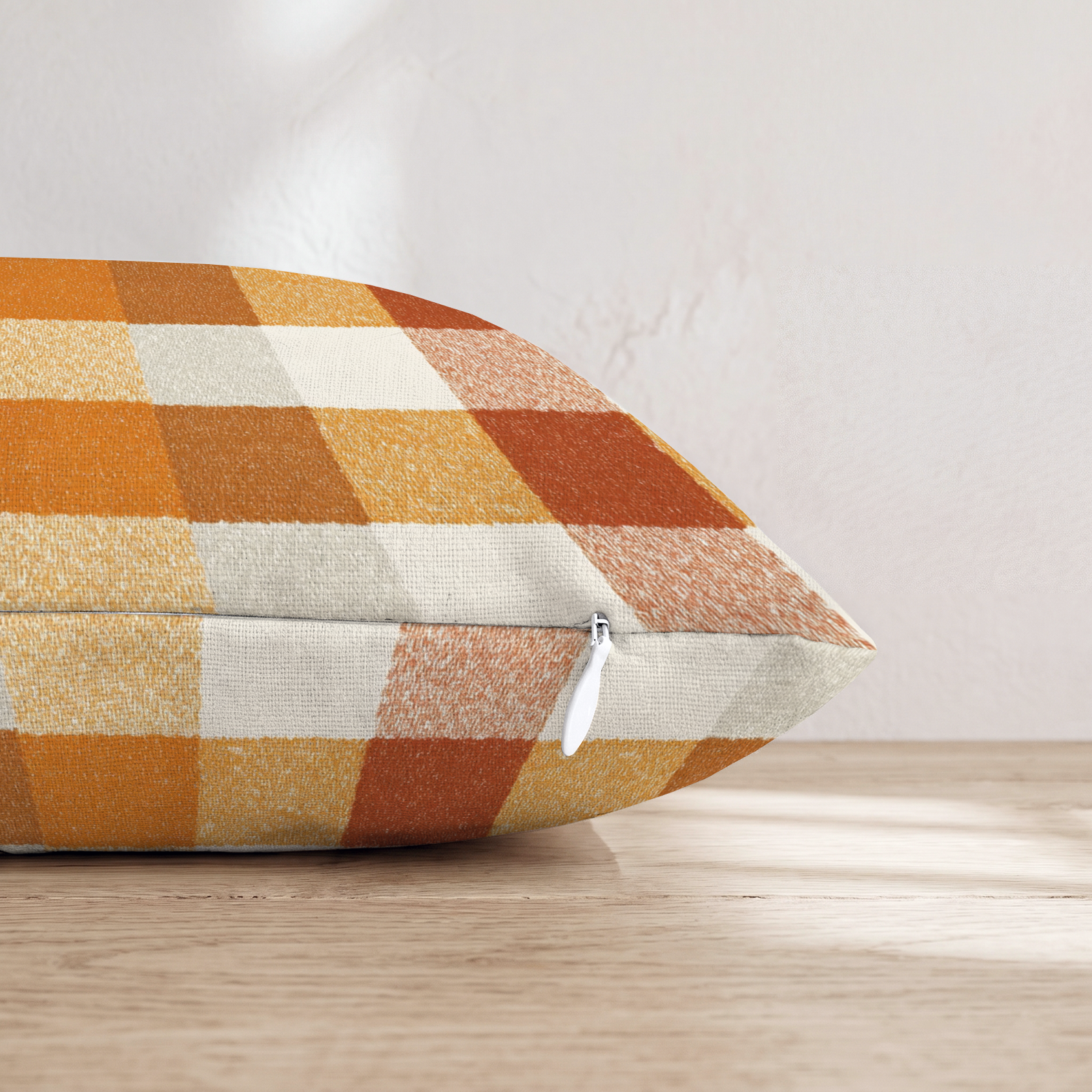 HH705262 HH705262_pillow_edge_zipper.png