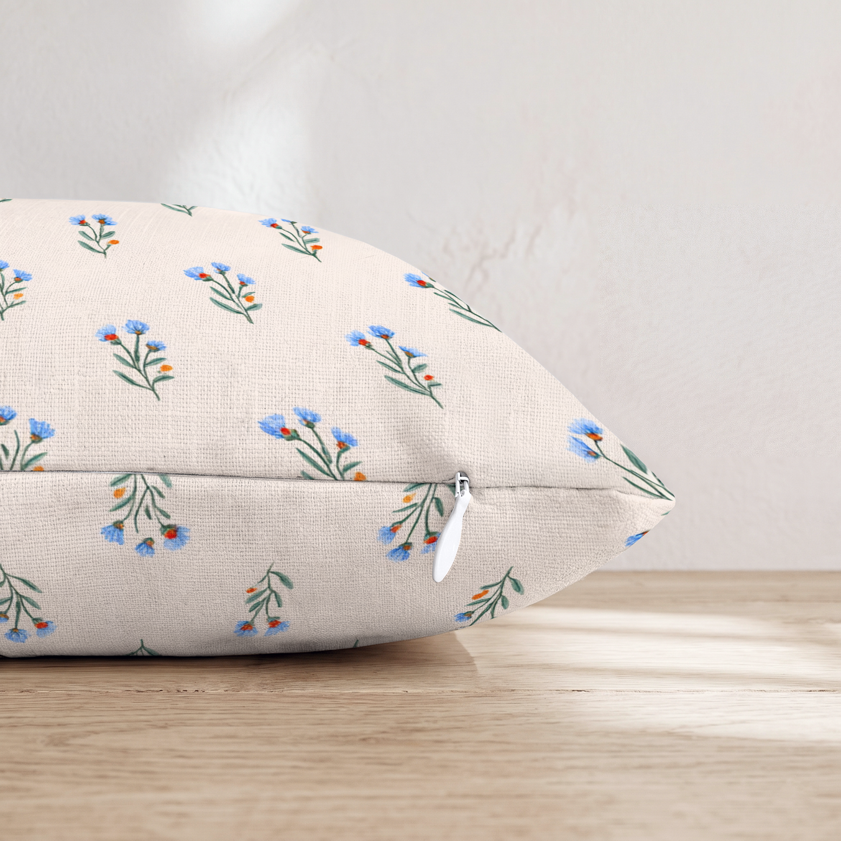 HH706285 HH706285_pillow_edge_zipper.png
