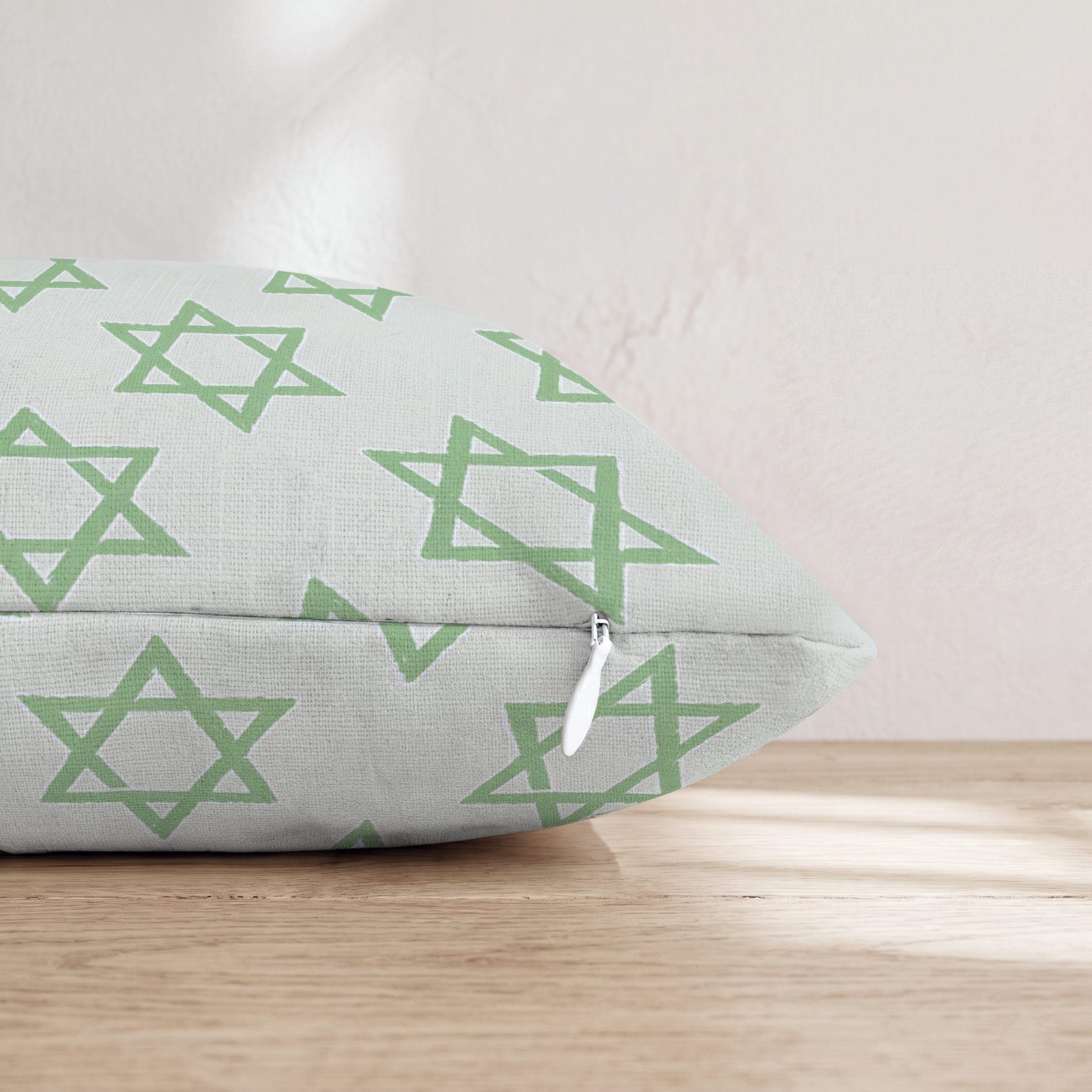 HH707924 HH707924_pillow_edge_zipper.png