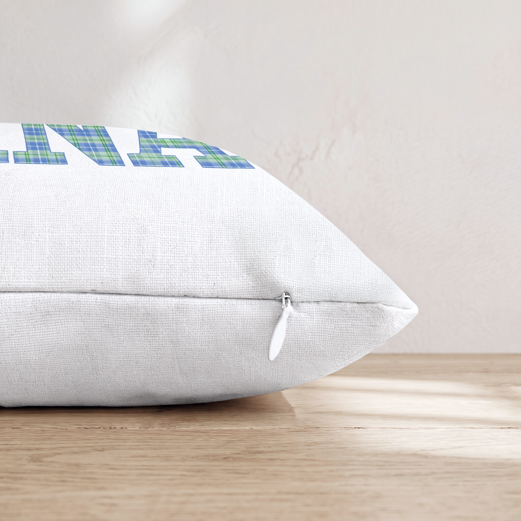 HH709288 HH709288_pillow_edge_zipper.png