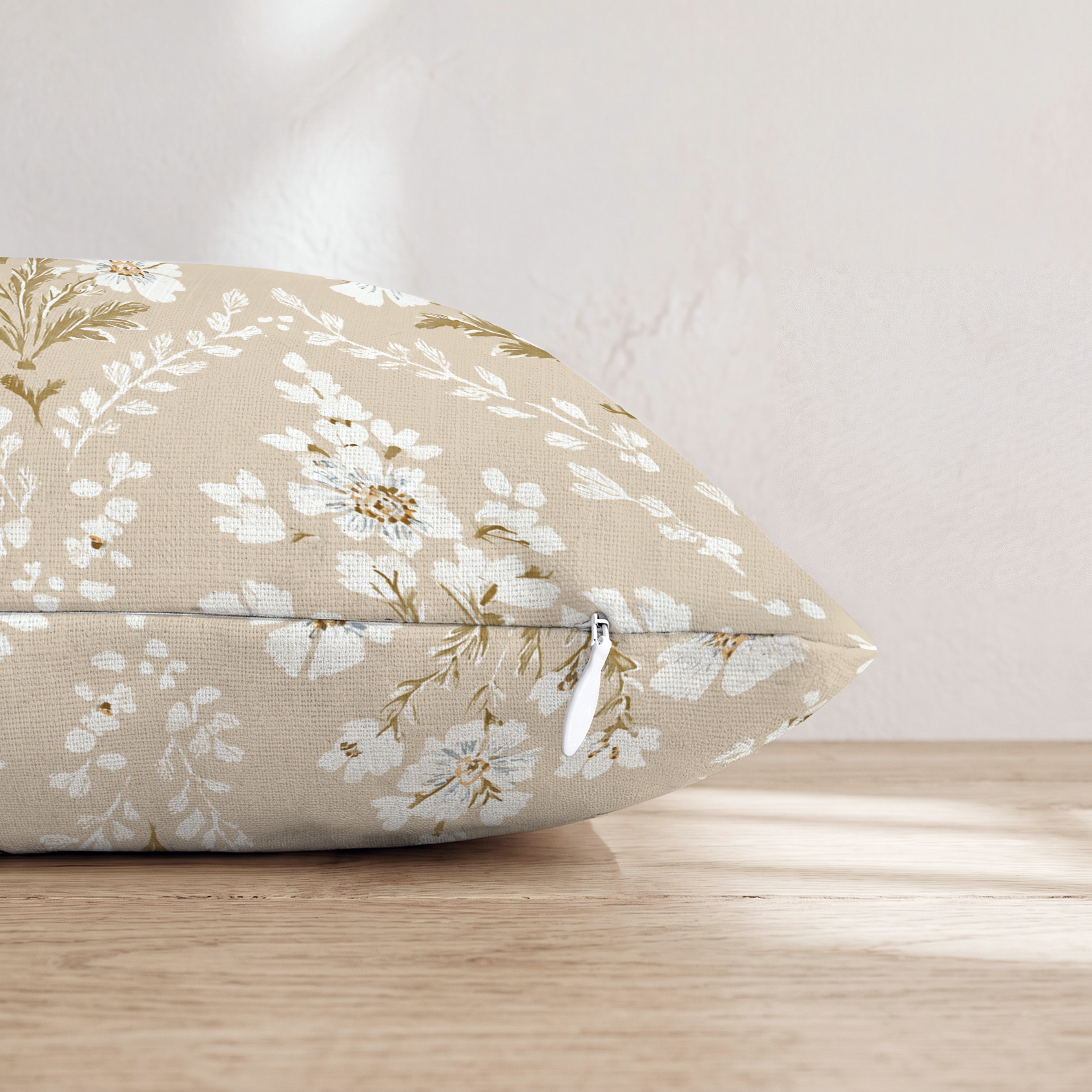 HH714464 HH714464_pillow_edge_zipper.png