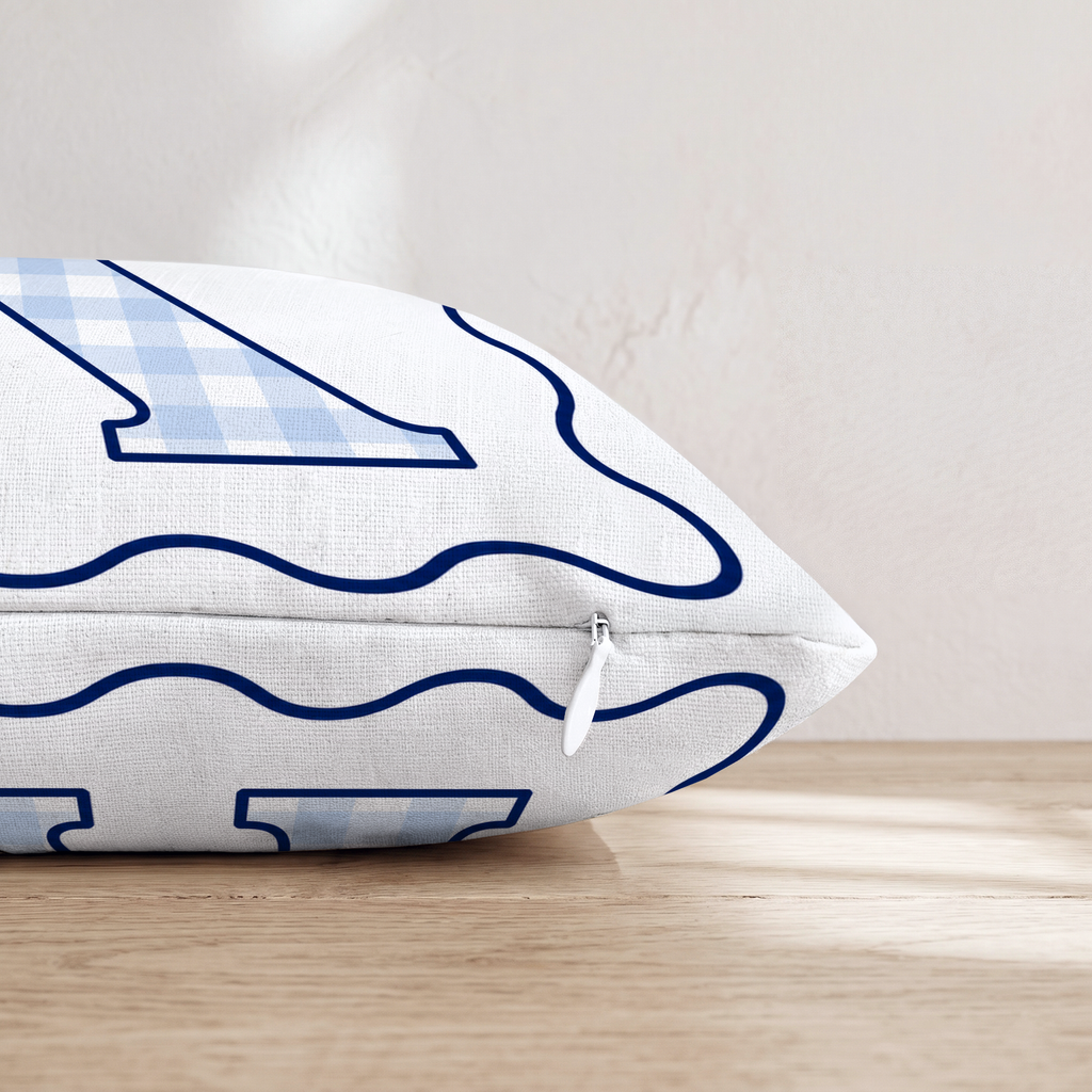 HH718553 HH718553_pillow_edge_zipper.png
