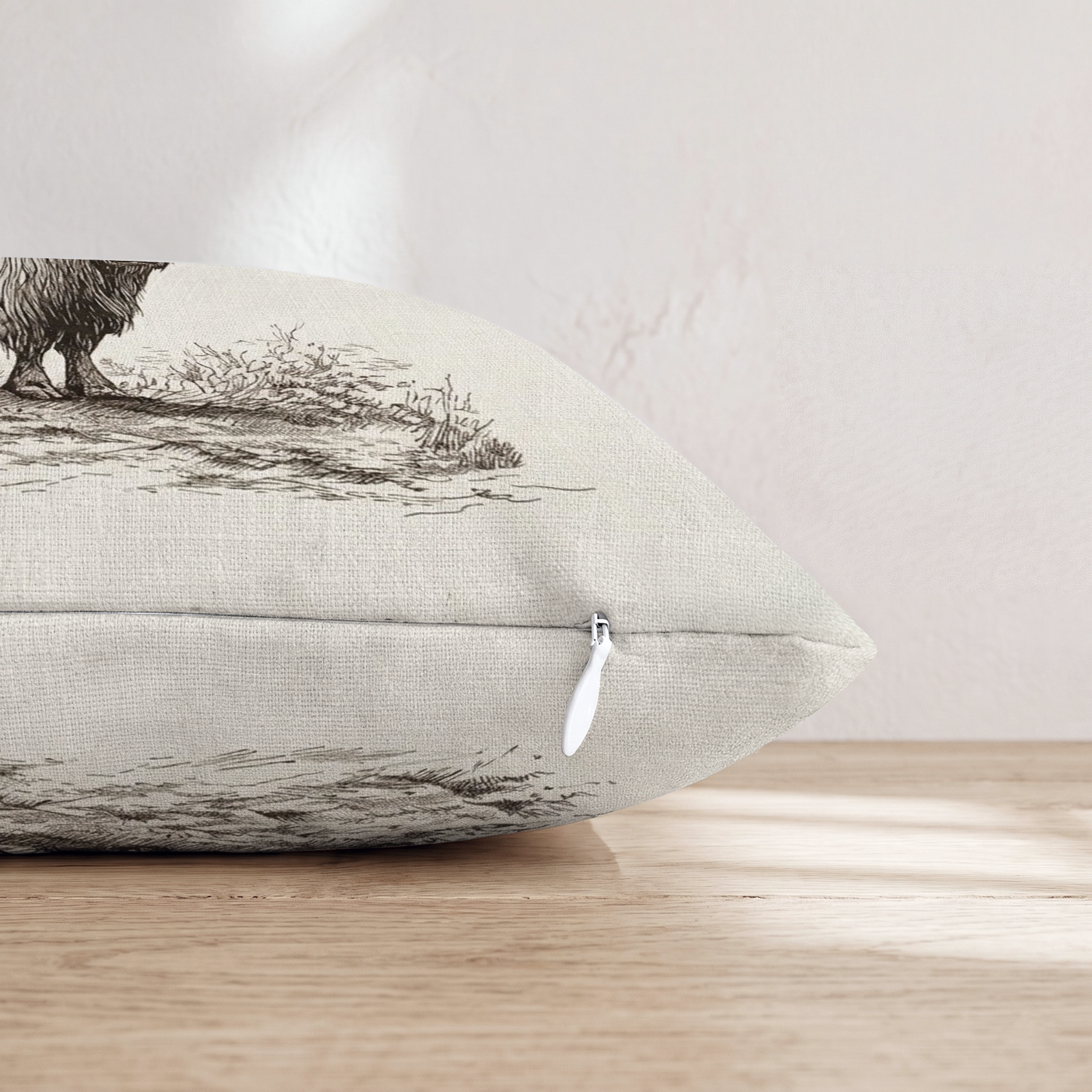 HH720362 HH720362_pillow_edge_zipper.png