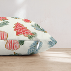 HH721570 HH721570_pillow_edge_zipper.png