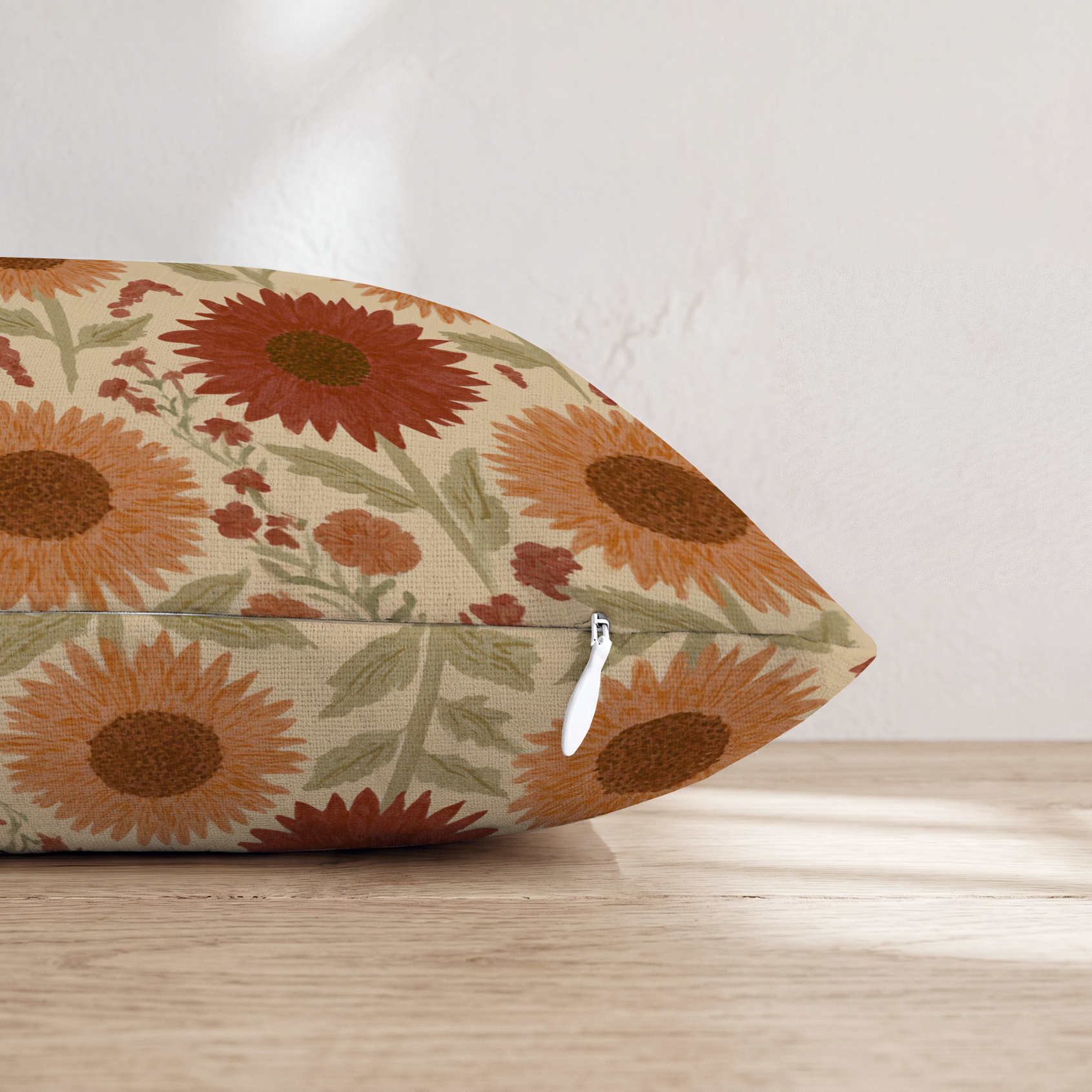 HH722938 HH722938_pillow_edge_zipper.png