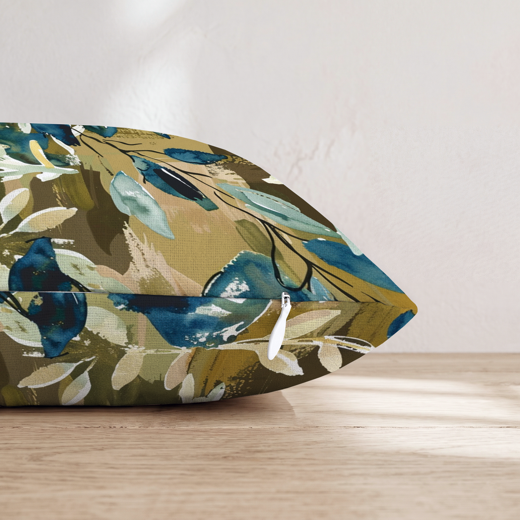 HH729282 HH729282_pillow_edge_zipper.png