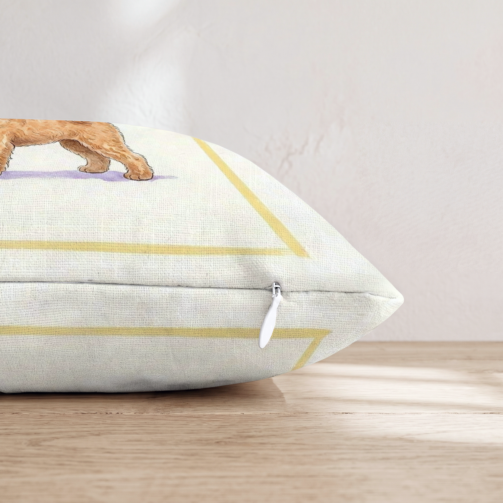 HH731772 HH731772_pillow_edge_zipper.png