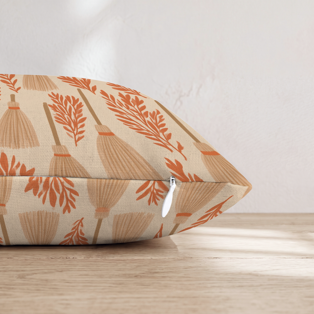 HH736223 HH736223_pillow_edge_zipper.png