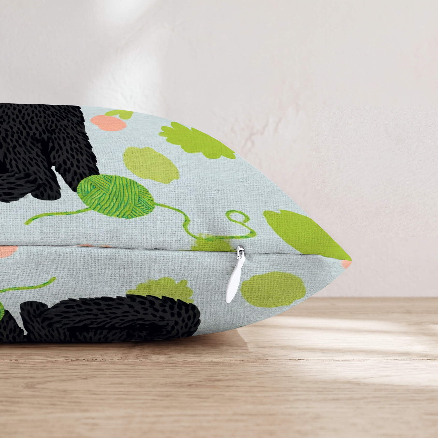 HH745127 HH745127_pillow_edge_zipper.png