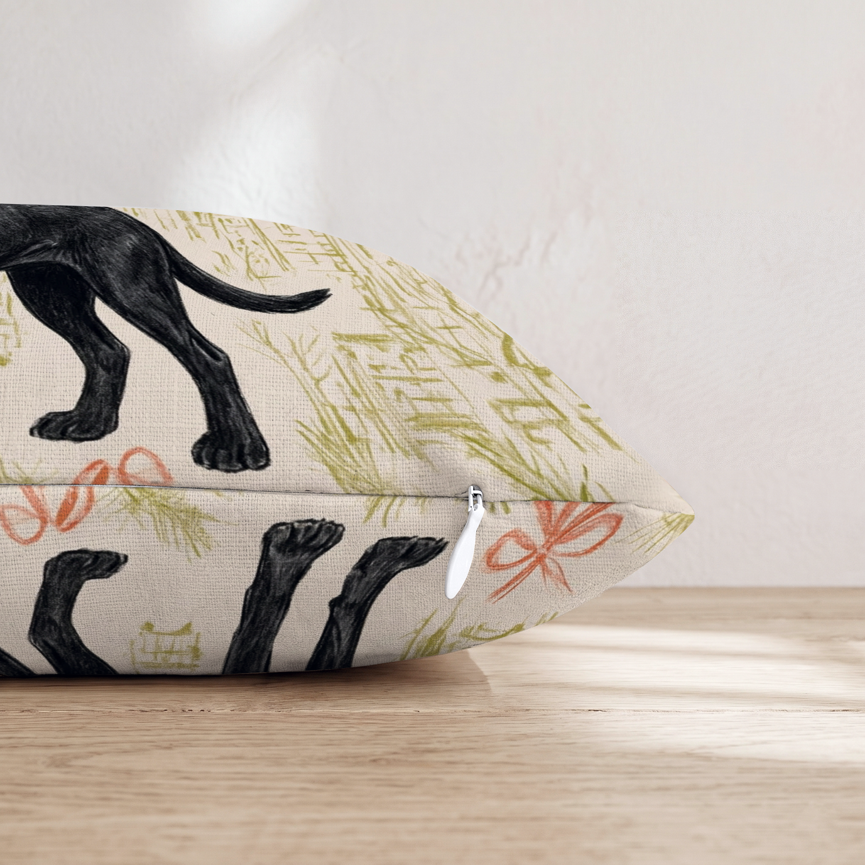 HH745692 HH745692_pillow_edge_zipper.png