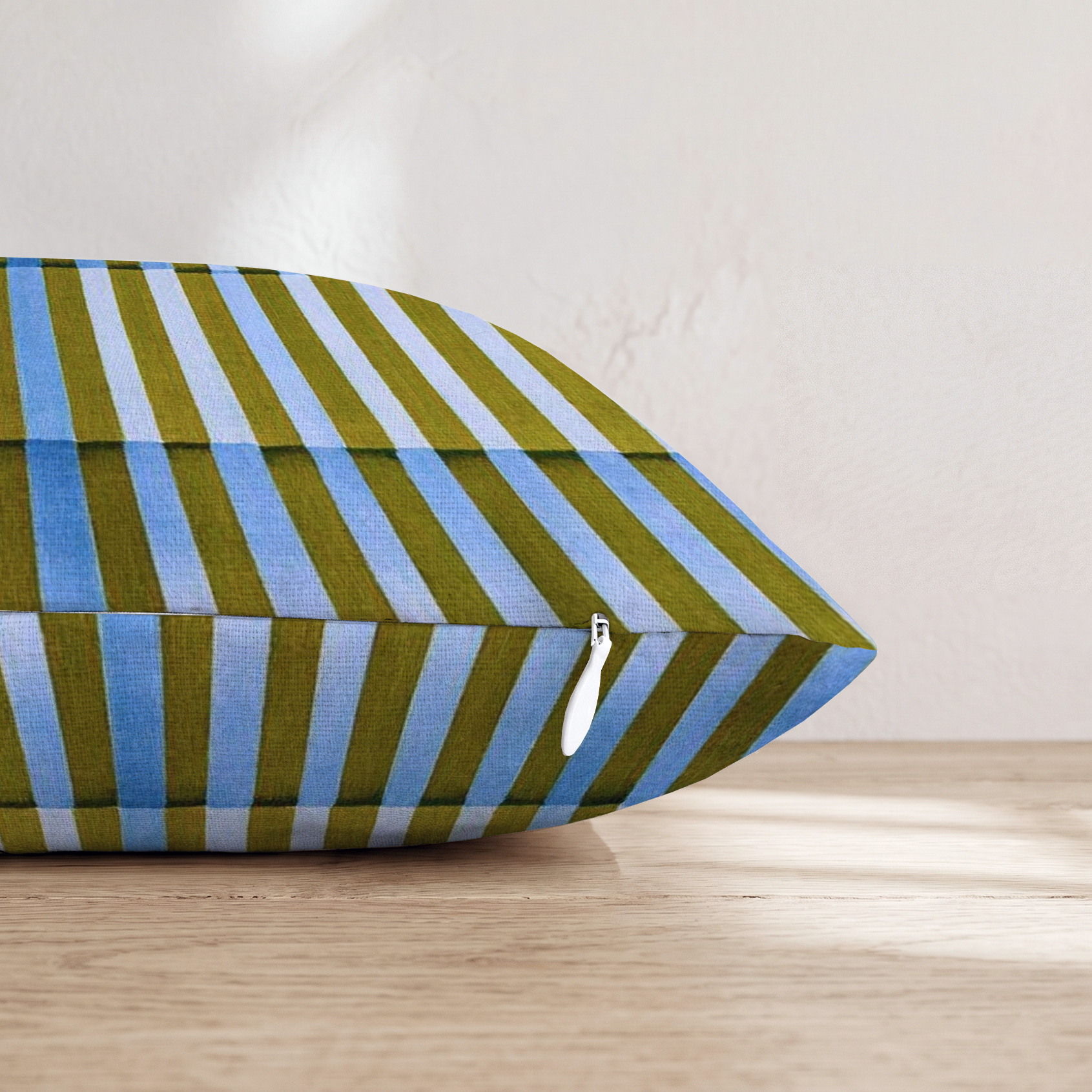 HH747016 HH747016_pillow_edge_zipper.png