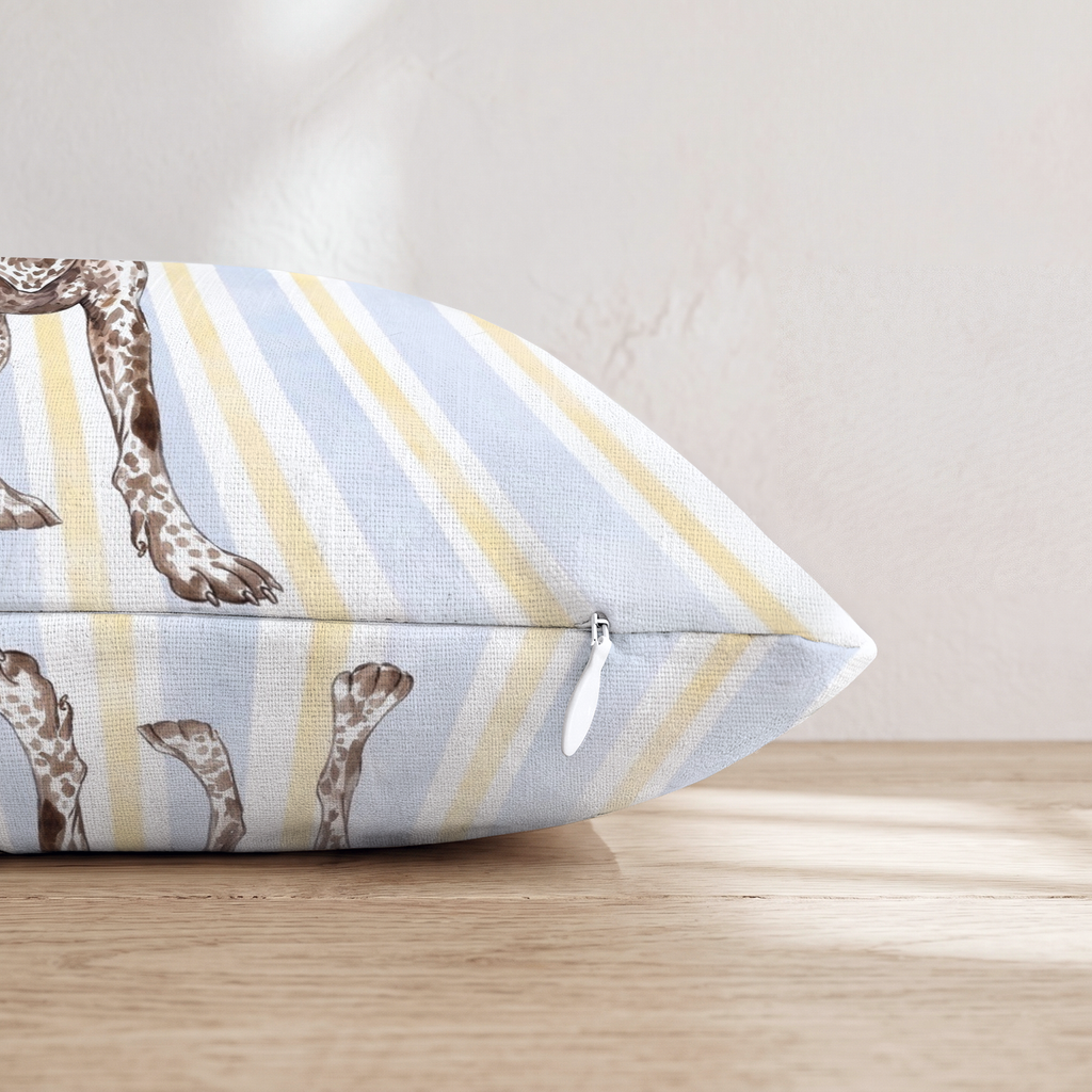 HH749251 HH749251_pillow_edge_zipper.png