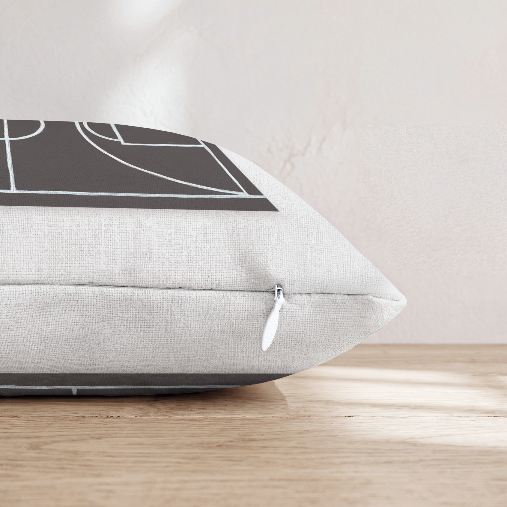 HH757092 HH757092_pillow_edge_zipper.png