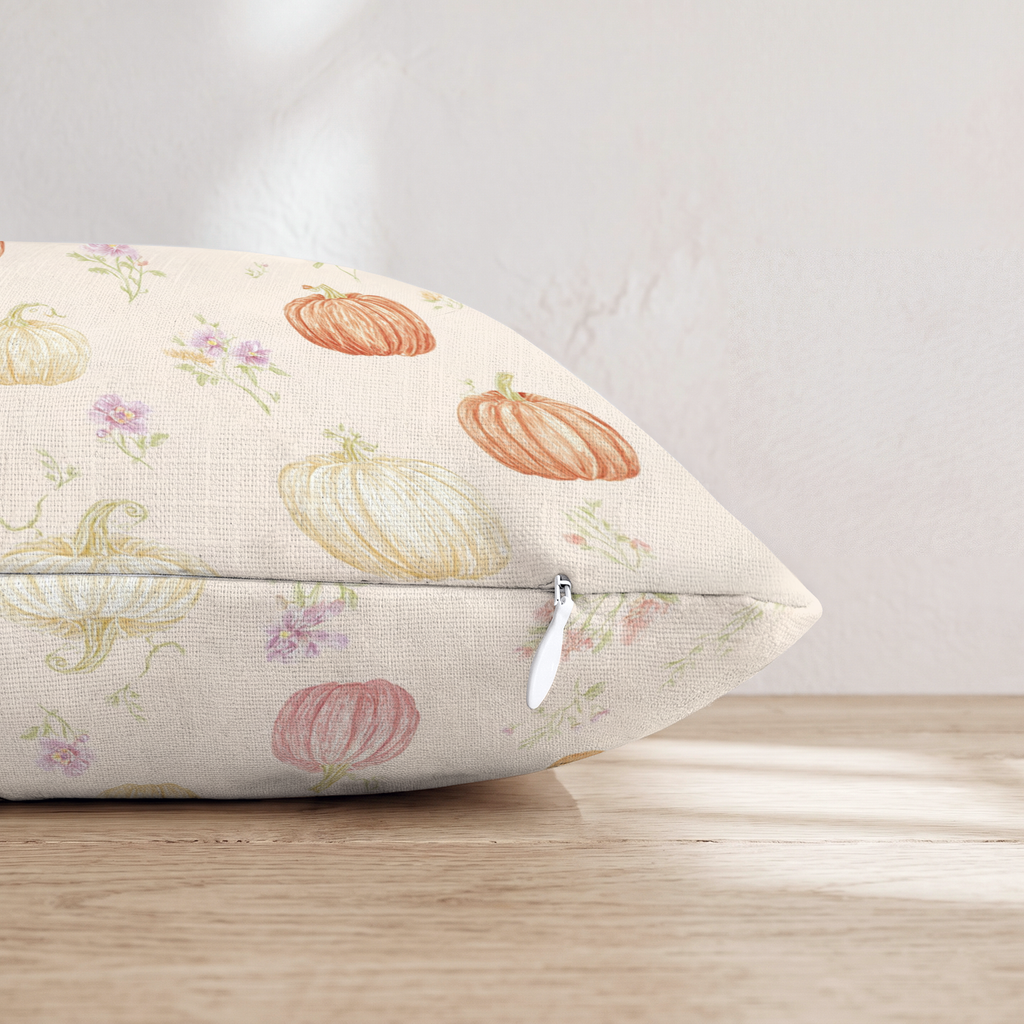 HH761900 HH761900_pillow_edge_zipper.png