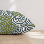 HH770518 HH770518_pillow_edge_zipper.png