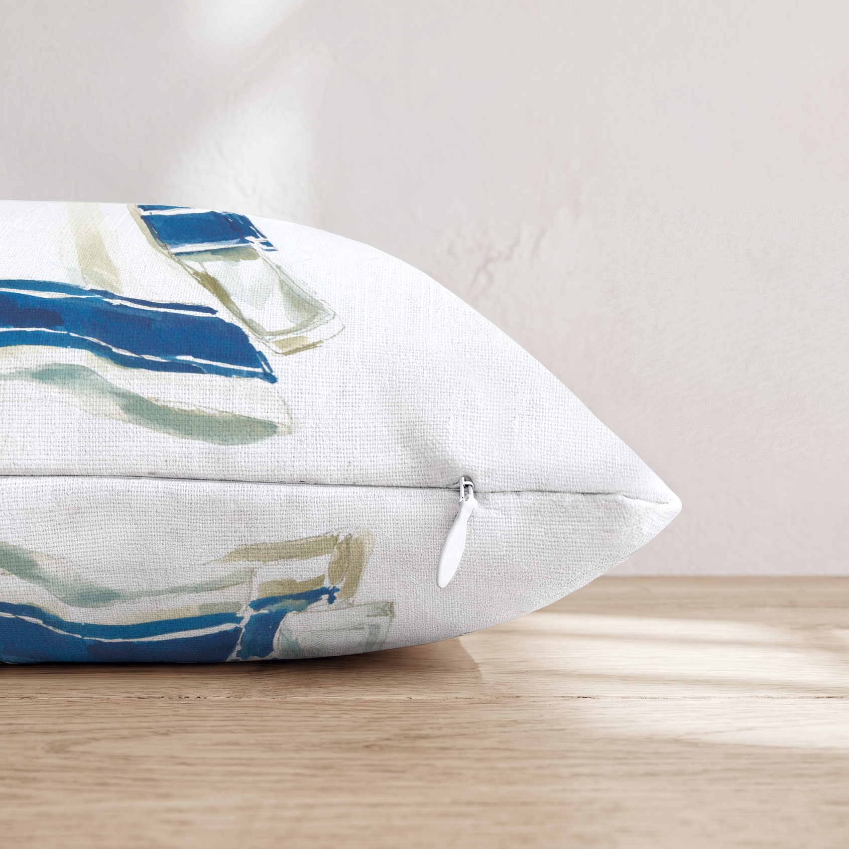 HH780195 HH780195_pillow_edge_zipper.png