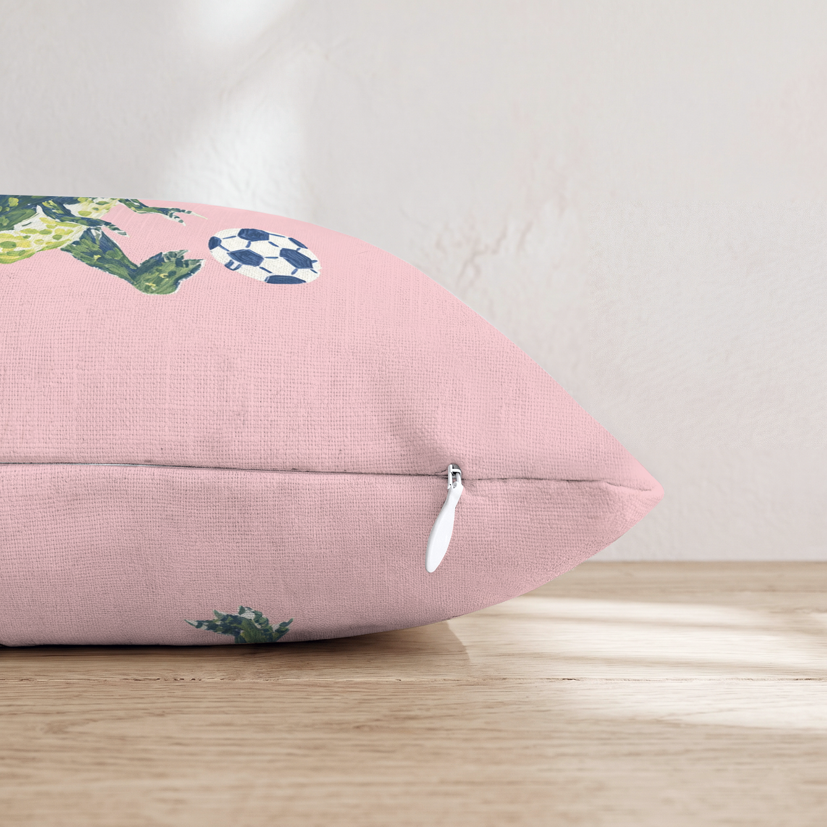 HH780665 HH780665_pillow_edge_zipper.png