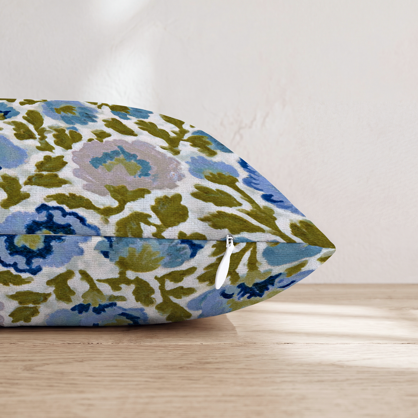 HH781207 HH781207_pillow_edge_zipper.png