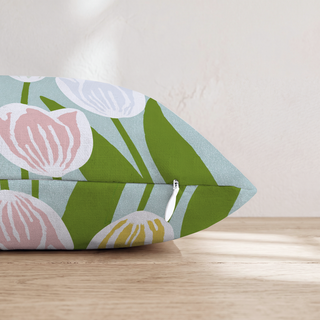HH787448 HH787448_pillow_edge_zipper.png