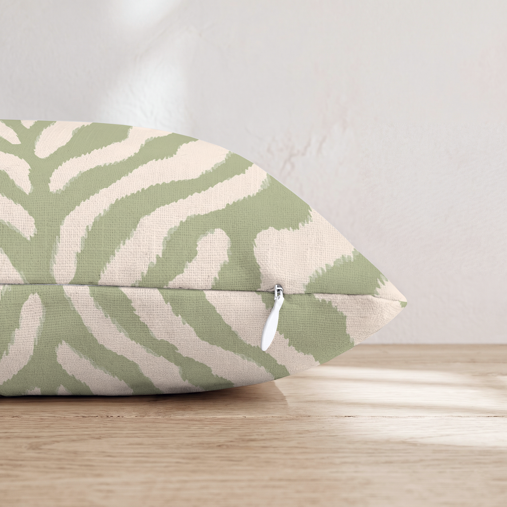 HH789407 HH789407_pillow_edge_zipper.png